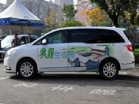 澄城户外车贴喷绘如何保持效果?